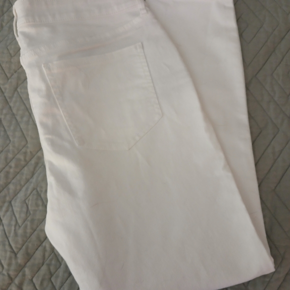 Old Navy Women's Skinny Jeans - White - Picture 4 of 5